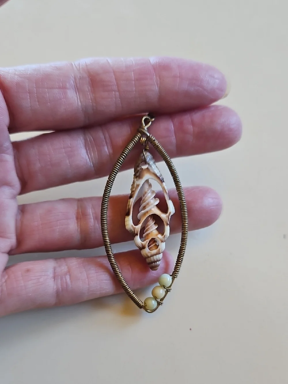 Assortment Of Vintage And Newer Earrings All Need Someting For Parts Or Singly - Picture 6 of 10
